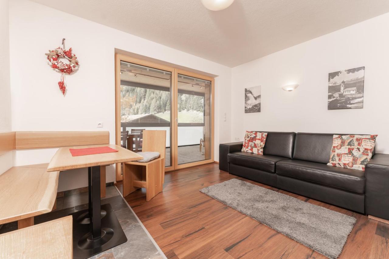Aparthotel Ambiente Umhausen Dış mekan fotoğraf