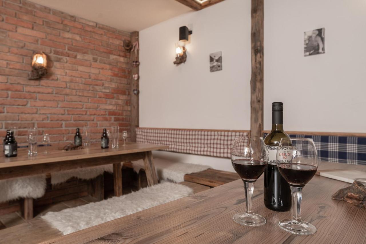 Aparthotel Ambiente Umhausen Dış mekan fotoğraf