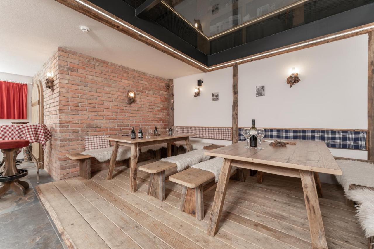 Aparthotel Ambiente Umhausen Dış mekan fotoğraf