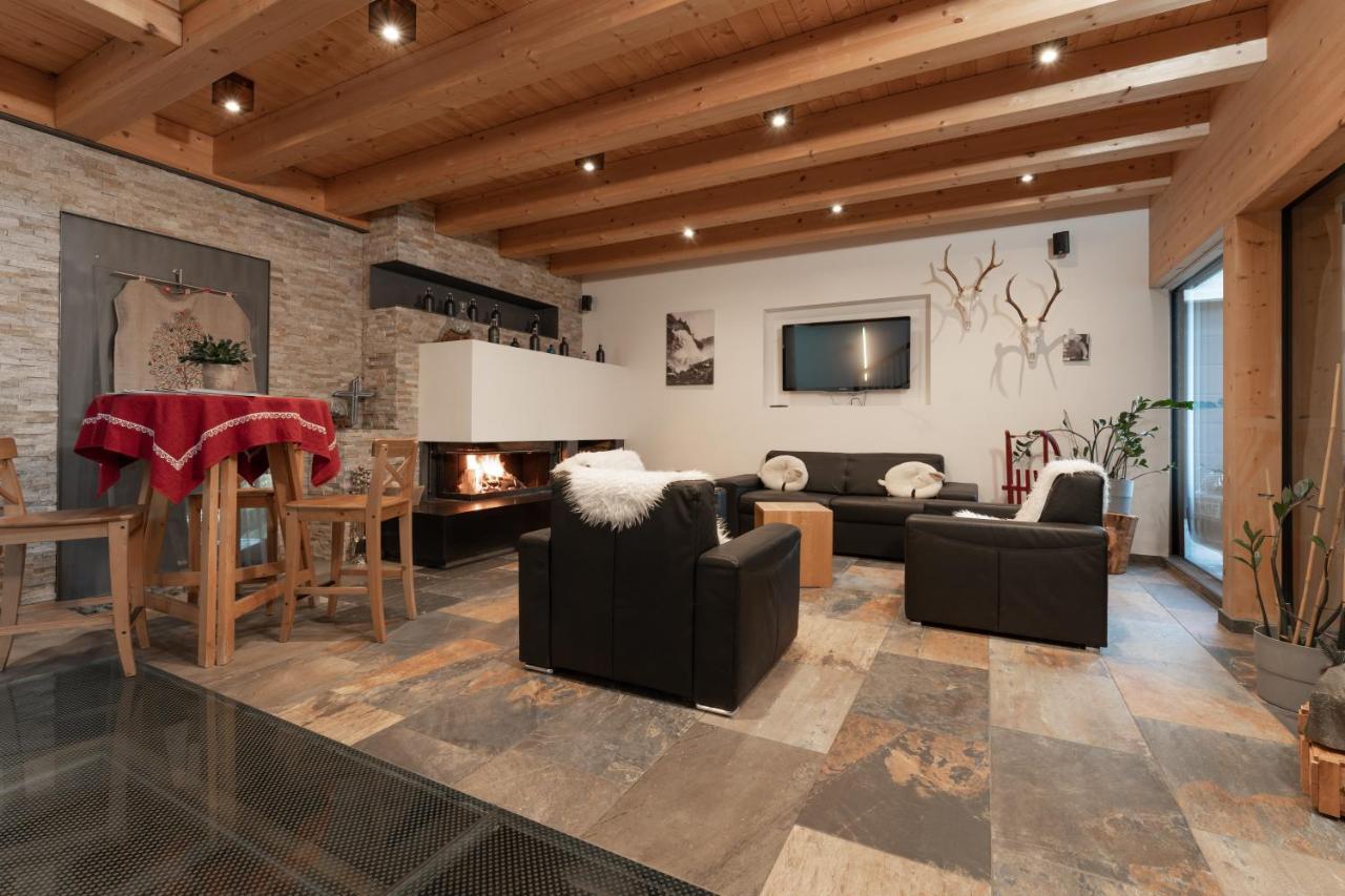 Aparthotel Ambiente Umhausen Dış mekan fotoğraf