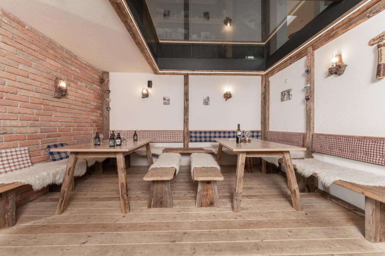 Aparthotel Ambiente Umhausen Dış mekan fotoğraf