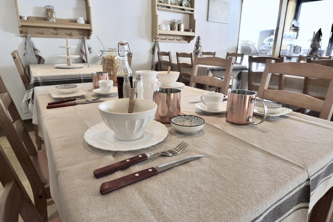 Aparthotel Ambiente Umhausen Dış mekan fotoğraf